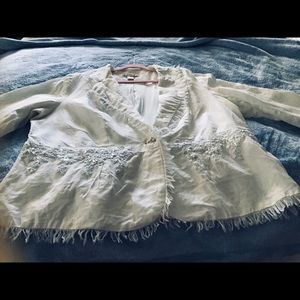Modern linen jacket with detailed lace trim